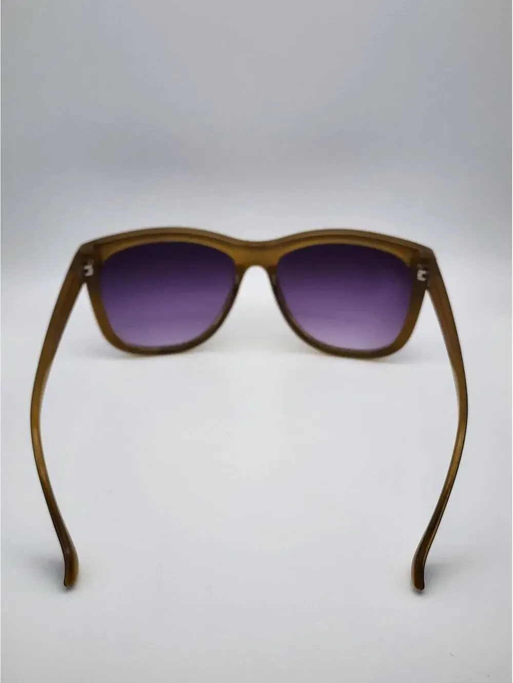 Stradivarius Classic Black Frame Sunglasses with Purple Gradient Lenses
